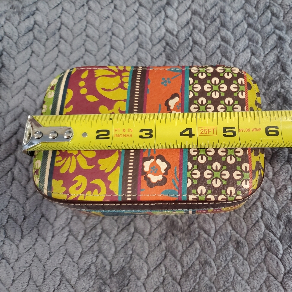 IUC Travel Jewelry Box - Picture 2 of 6